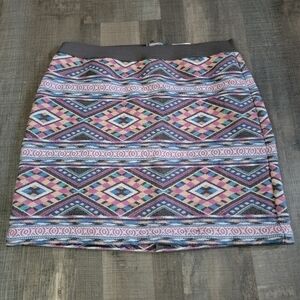 American eagle woven Aztec skirt size 4